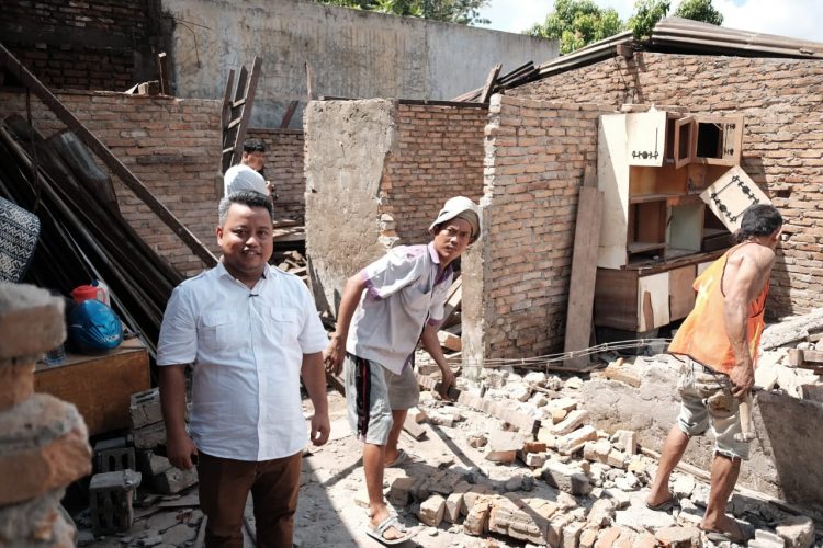 Bagi Warga Korban Banjir, Mengurus Dokumen Kependudukan Jangan Dibebani