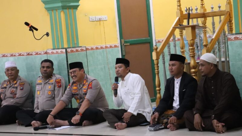 Safari Jumat Kapolres Langkat di Masjid At-Taqwa Besitang