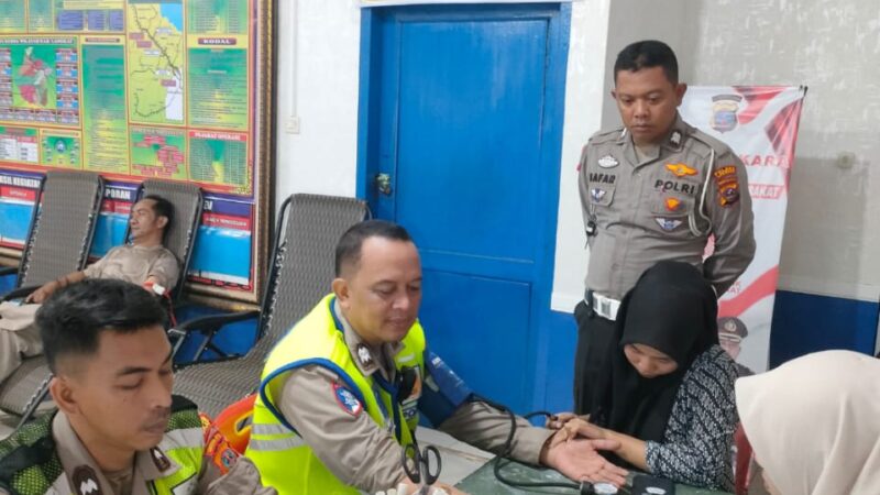 Satlantas Polres Langkat Donor Darah HUT Lantas Ke-70
