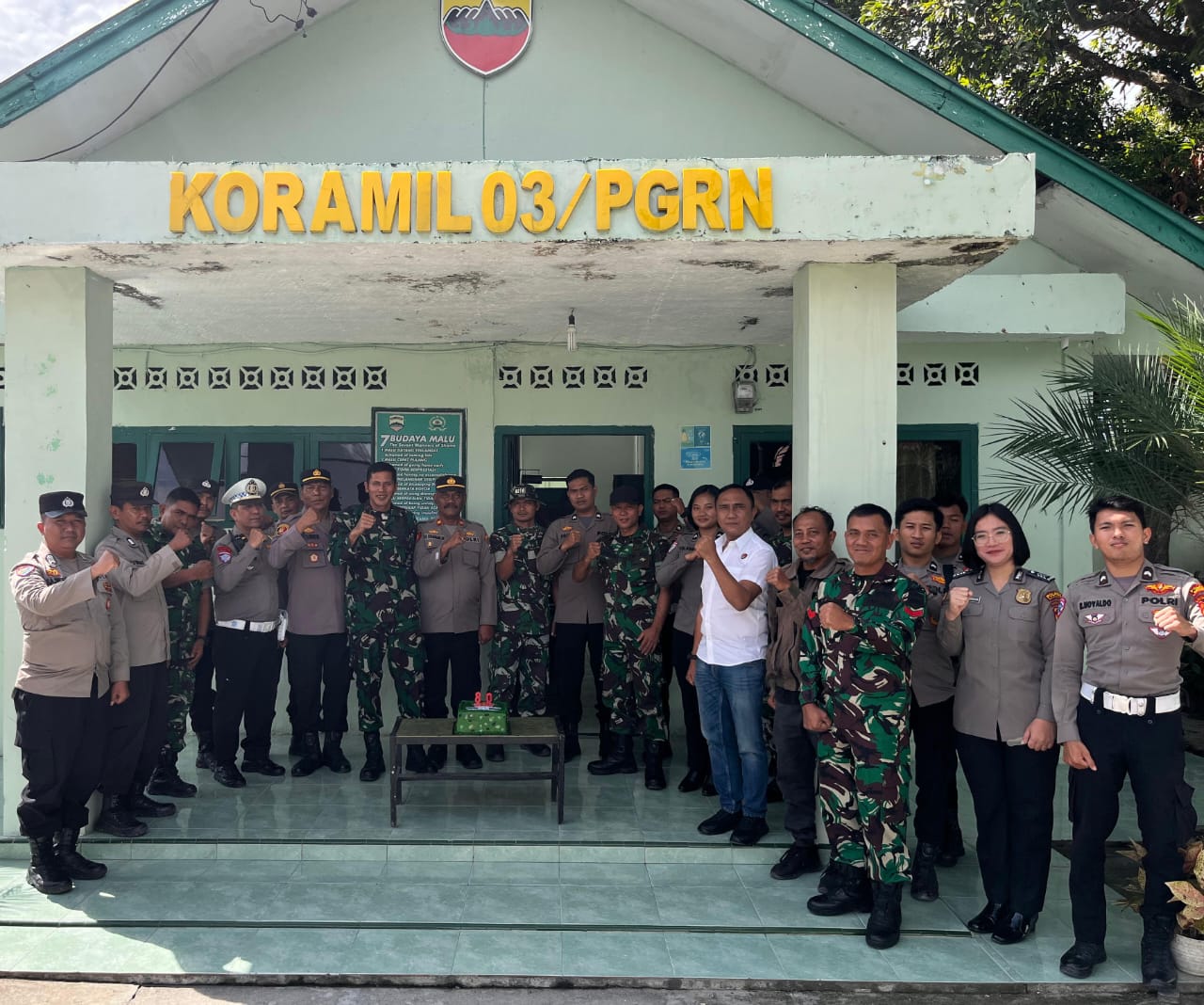 Polres Samosir Ikut Serta Rayakan HUT TNI ke 80 Di Makoramil 03 Pangururan.