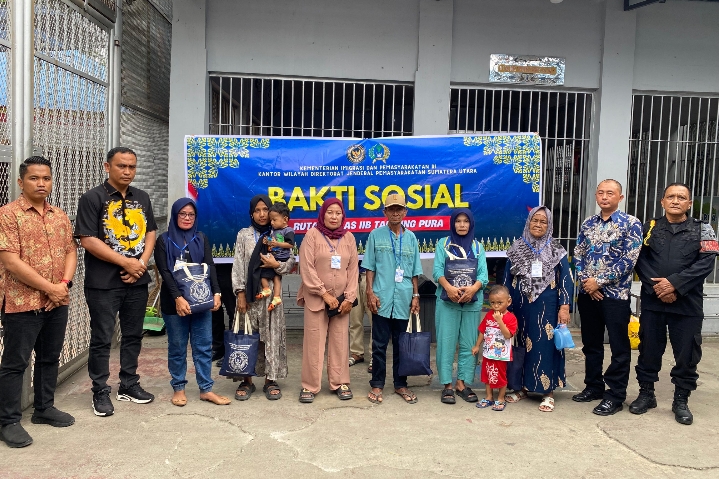 Tebar Kebaikan, Rutan Tanjung Pura Kembali Salurkan Bantuan Sosial Secara Rutin