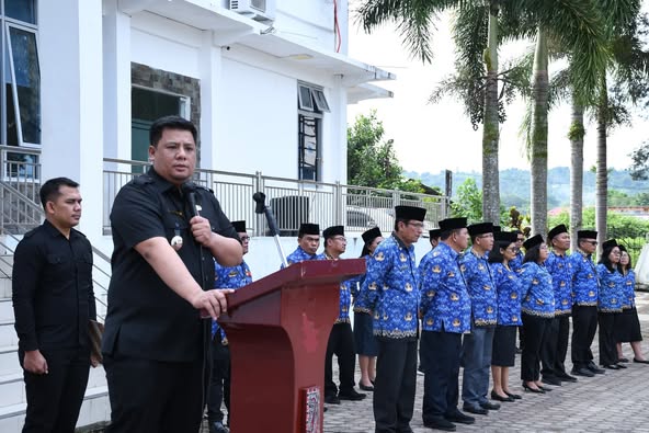 Bupati Samosir Tekankan Disiplin dan Kinerja ASN pada Peringatan Hari Kesadaran Nasional