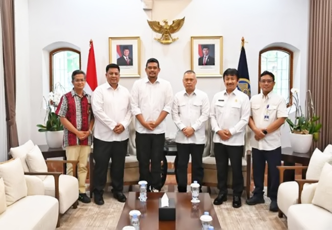 Dorong Aksesibilitas Wisata, Gubsu dan Bupati Samosir Audiensi ke Kemenhub Bahas Transportasi Udara Amfibi di Danau Toba