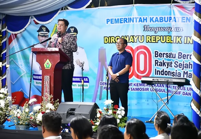 Bupati dan Wakil Bupati Samosir Apresiasi Keberhasilan Paskibraka dalam Upacara HUT RI ke-80