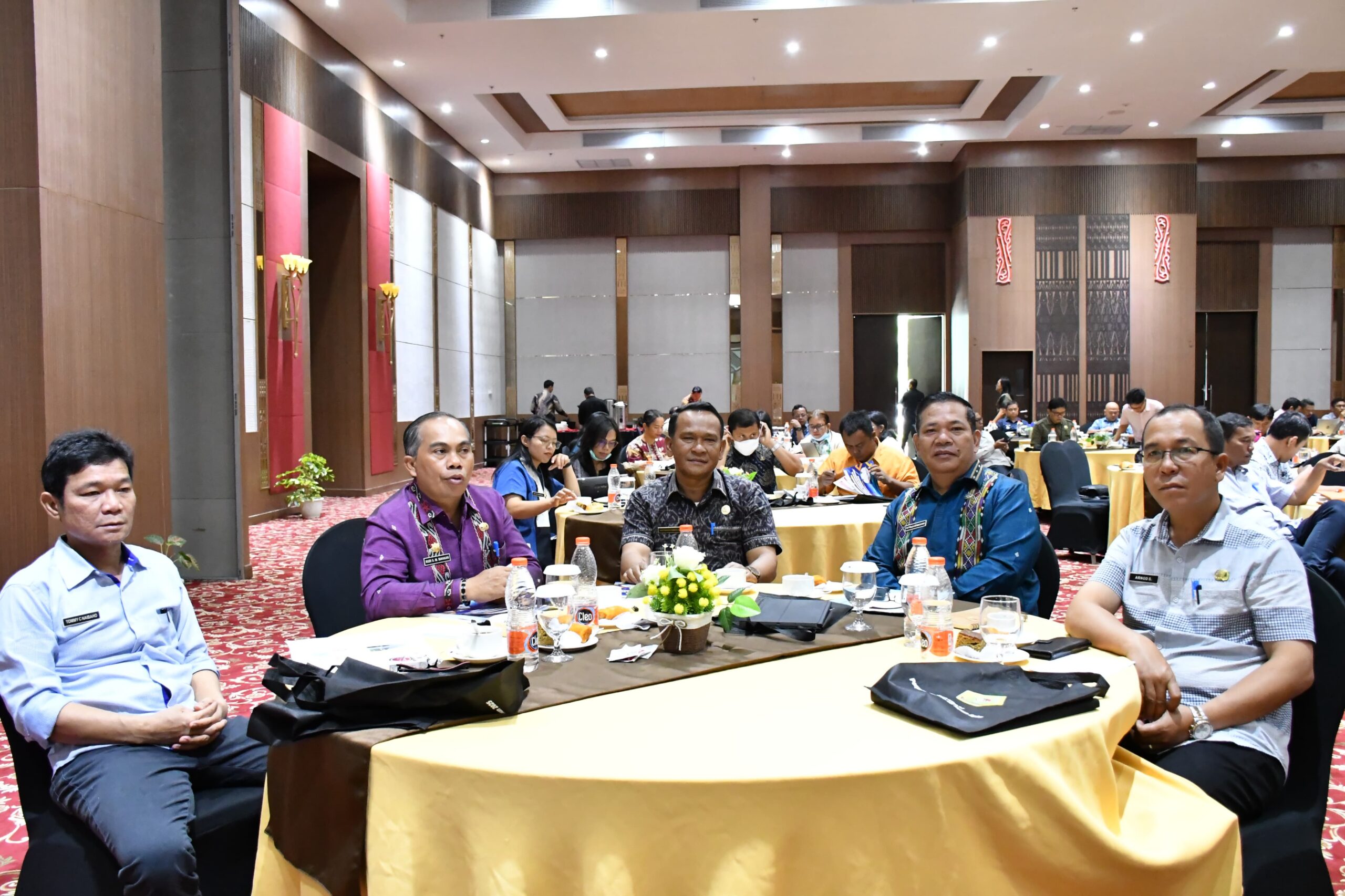 PEMKAB. SAMOSIR TINGKATKAN KAPASITAS DAN KAPABILITAS APARATUR DALAM PENGADAAN BARANG JASA, SOSIALISASIKAN PERPRES 46 TAHUN 2025.