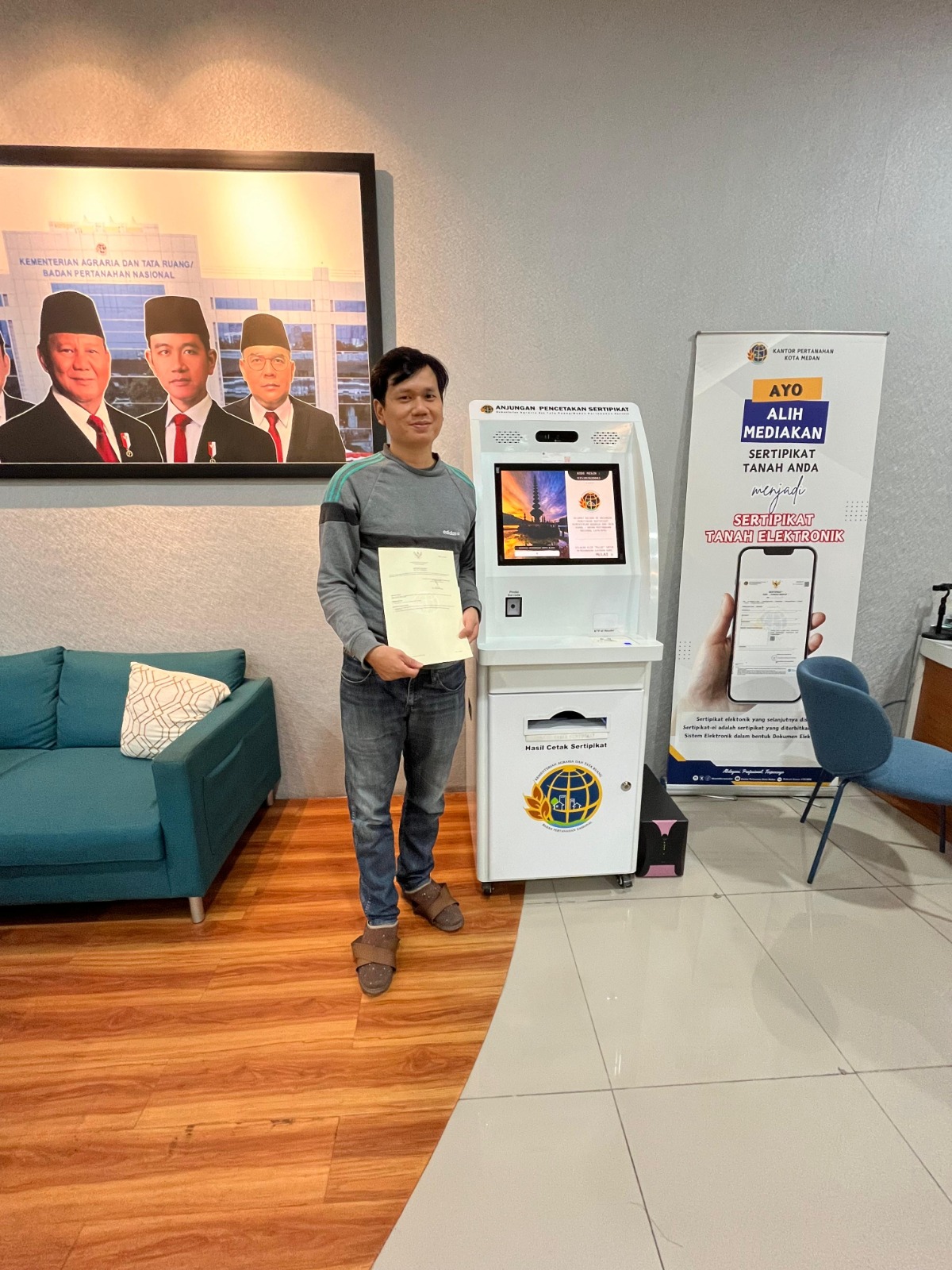 Kantor Pertanahan Kota Medan Hadirkan Mesin Anjungan Pencetakan Sertipikat Elektronik