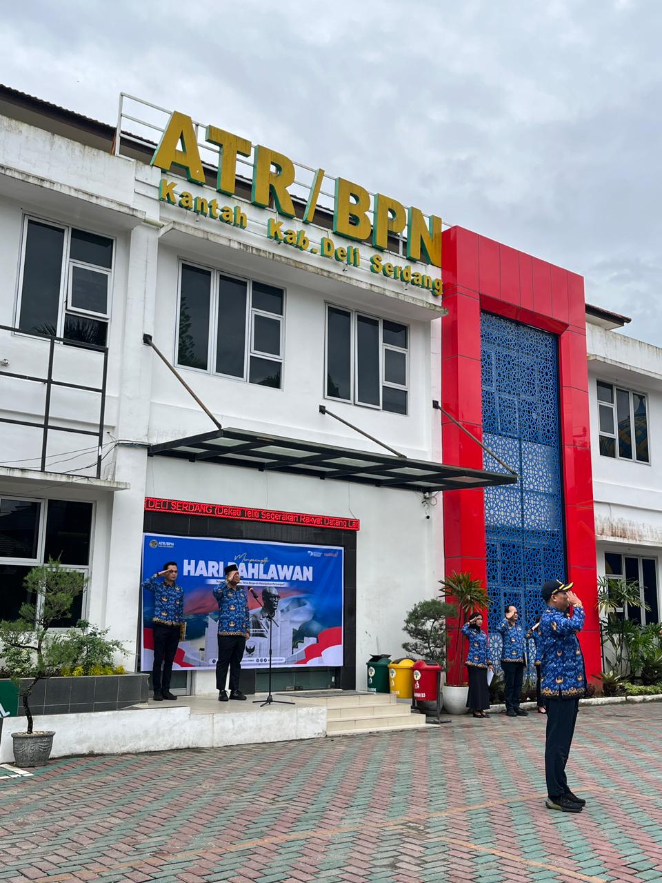 Kantor Pertanahan Deli Serdang Gelar Upacara Peringatan Hari Pahlawan 2025