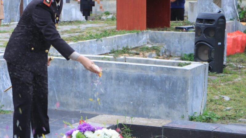 Polres Samosir Gelar Upacara Peringatan Hari Pahlawan Tahun 2025, Kobarkan Semangat Juang Para Pejuang Bangsa.