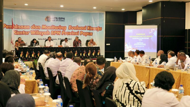 Pembinaan di Kanwil BPN Provinsi Papua, Menteri Nusron Perkuat Layanan Pertanahan: Semakin Sederhana, Semakin Baik