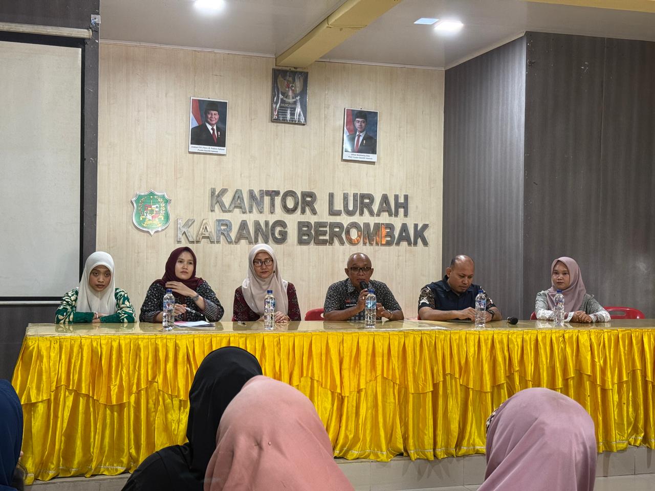 Penyerahan Sertipikat PTSL 2025 Digelar di Karang Berombak, Warga Kini Miliki Kepastian Hukum atas Tanah