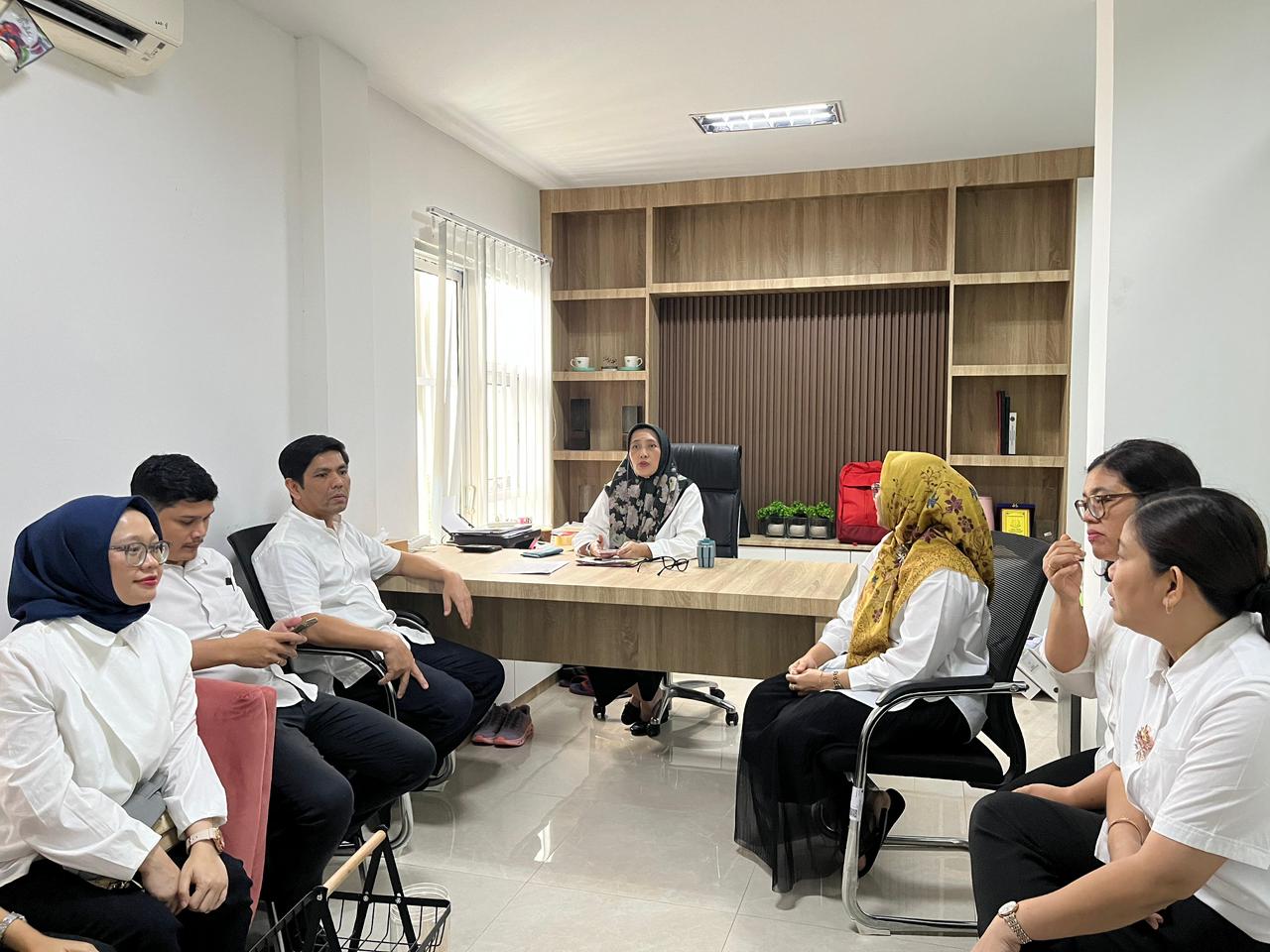 Kantah Deli Serdang Tingkatkan Akuntabilitas, Subbagian TU Terima Kunjungan Pembinaan dari Kanwil BPN Sumut