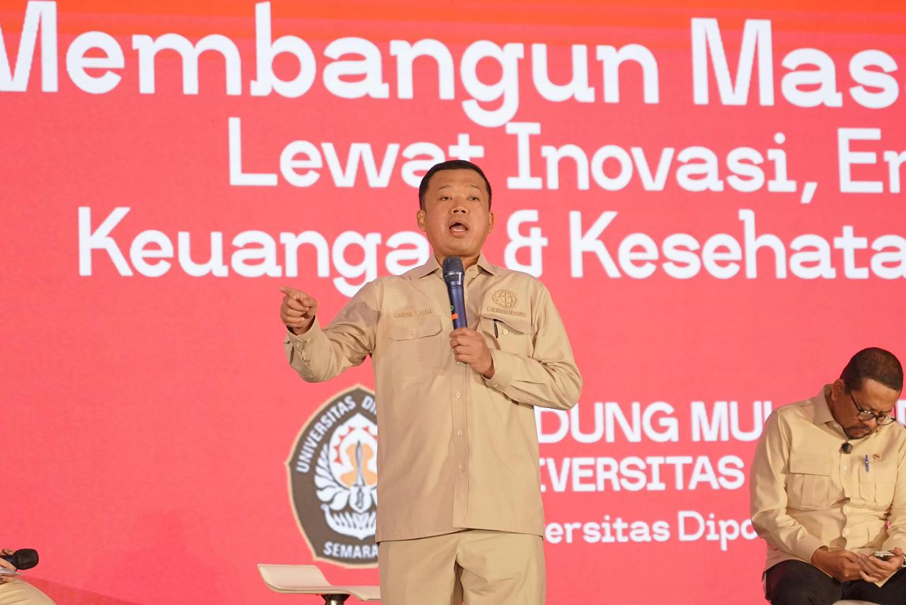 Jadi Pemateri “Indonesia Punya Kamu”, Menteri Nusron: Generasi Muda Terdidik adalah Motor Penggerak Dunia