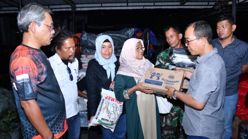 Bantuan Bencana Alam Dari Kabupaten Samosir Sampai di Tapteng dan Sibolga dan Telah Didistribusikan.