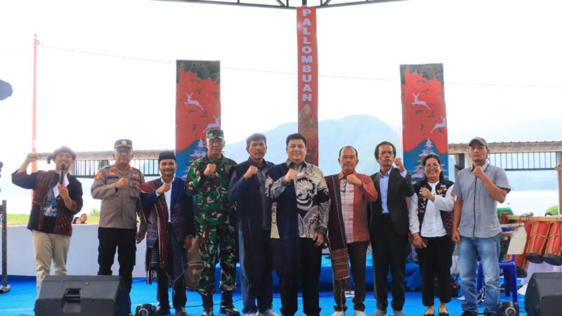 OBJEK WISATA PALLOMBUAN RESMI DIBUKA, BUPATI TEKEN PRASASTI PERESMIAN.