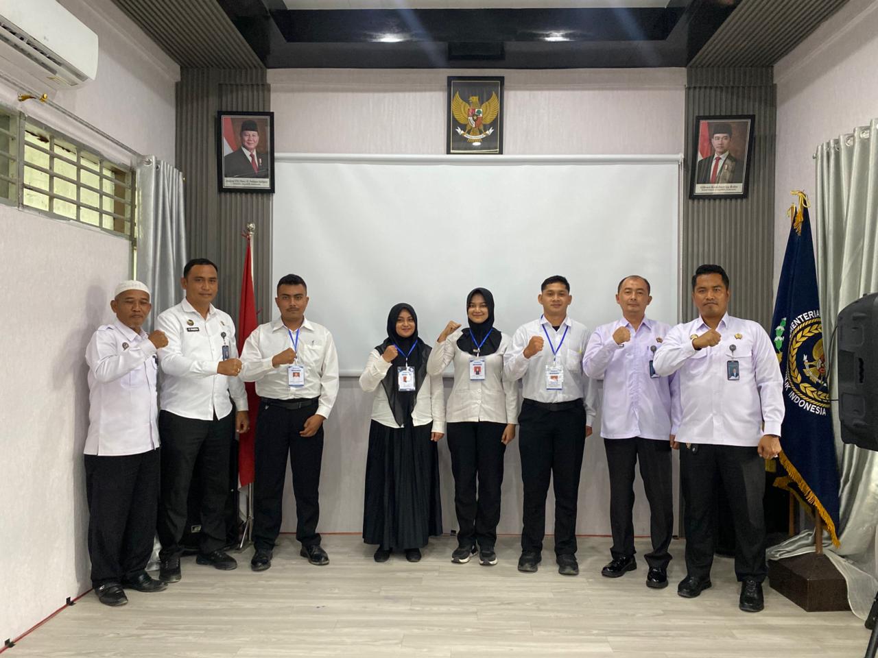Kick Off dan Orientasi Magang Hub Batch III, Karutan Tanjung Pura Sambut dan Beri Arahan Kepada Peserta Magang