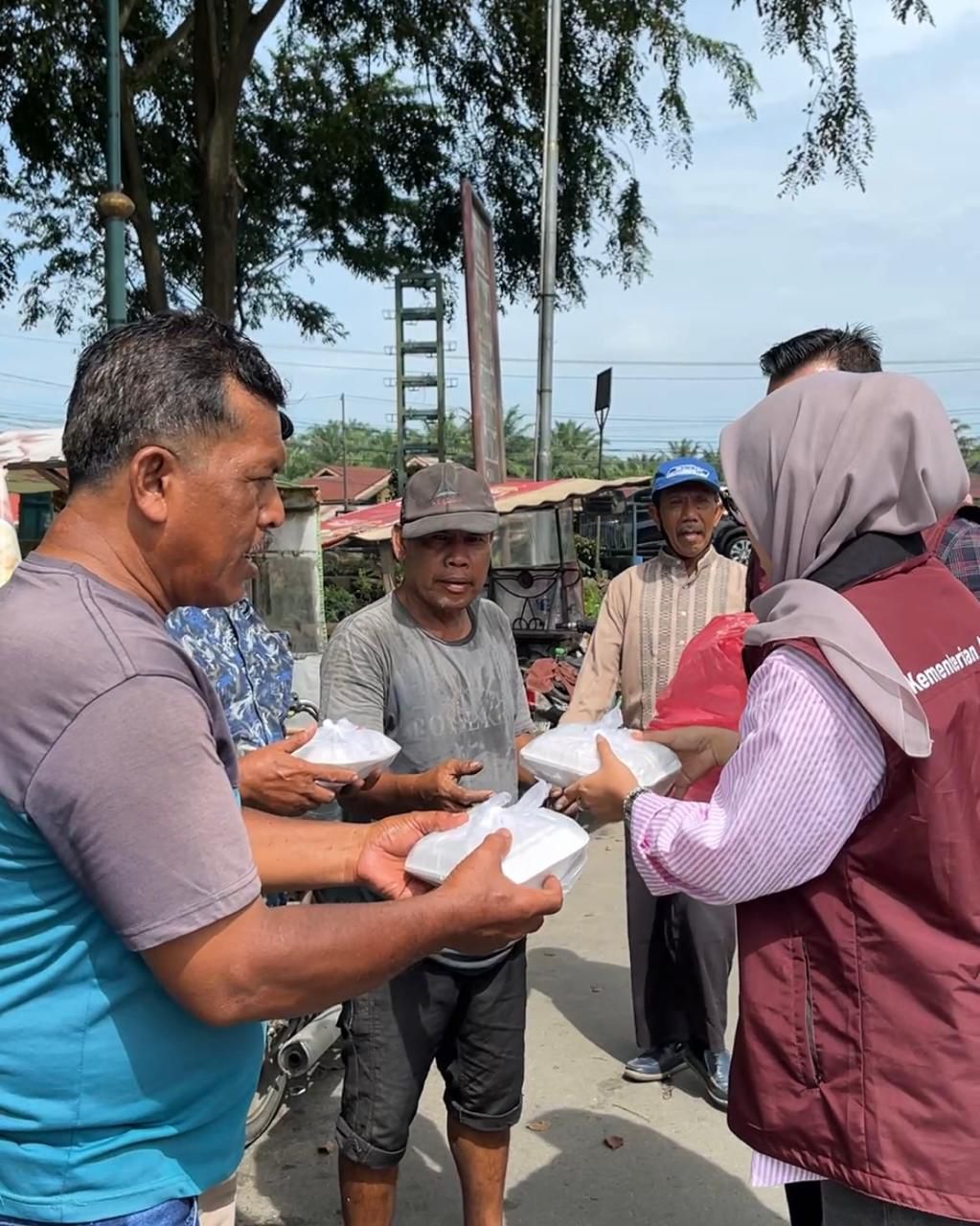 Kantor Pertanahan Deli Serdang Rutin Gelar Jum’at Berkah, Wujud Kepedulian Sosial 