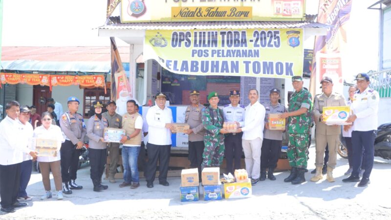 Kapolres Samosir Bersama Forkopimda Monitoring Pos Pelayanan Operasi Lilin Toba 2025.