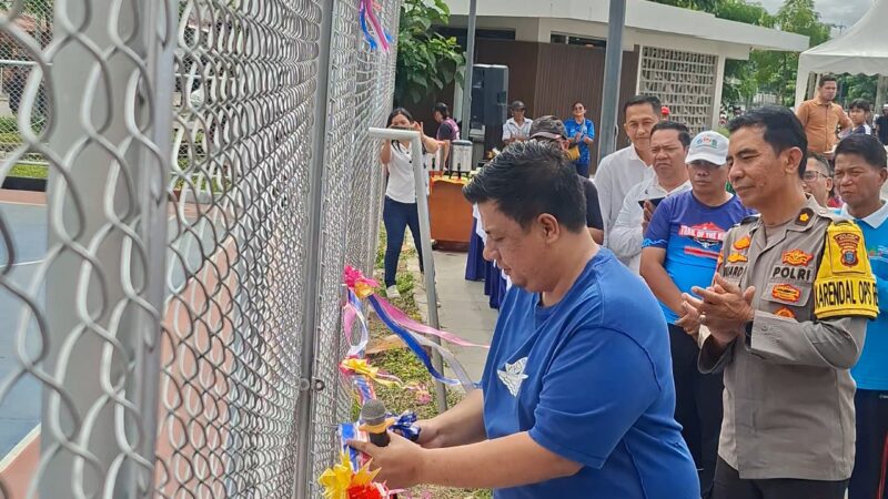 Tambah Daya Tarik WFC, Bupati Samosir Resmikan Lapangan Basket Tepi Danau Toba.
