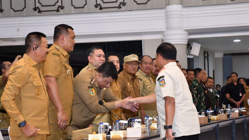 Hadiri Rakor Percepatan Rekonstruksi Pasca Bencana Sumut, Bupati Samosir: Semoga musibah bencana alam seperti yang sekarang ini tidak terulang kembali.