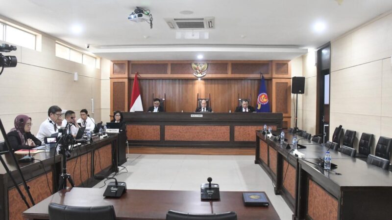 KPPU Jatuhkan Denda Rp6,7 Miliar atas Hambatan Usaha PT Laboratorium Medio Pratama