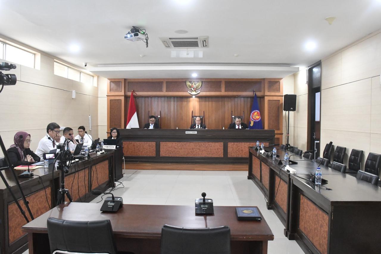 KPPU Jatuhkan Denda Rp6,7 Miliar atas Hambatan Usaha PT Laboratorium Medio Pratama