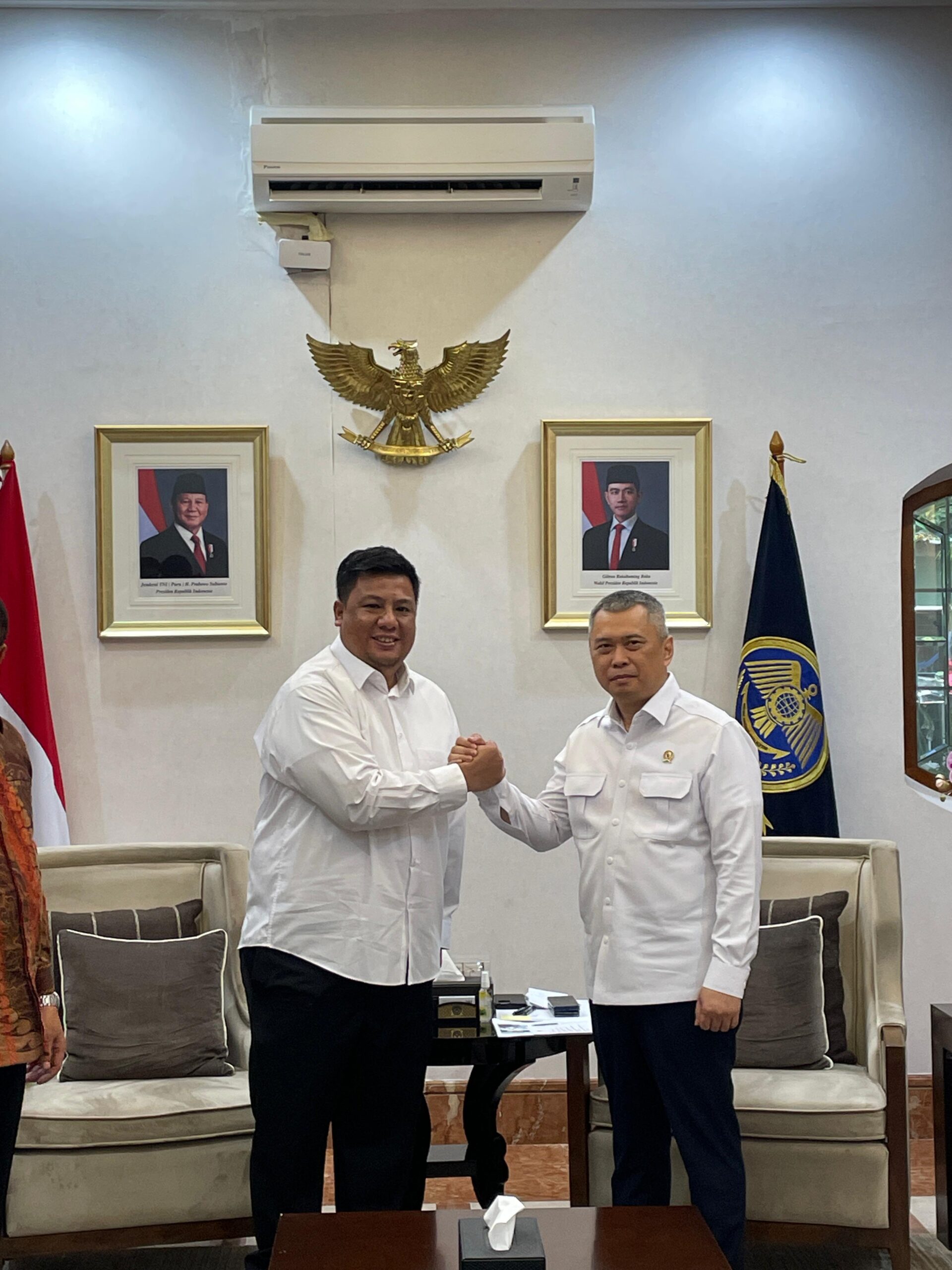 Bupati Samosir Temui Menteri Perhubungan, Usulkan Pembukaan Jalur Penyeberangan Danau Samosir–Tongging.