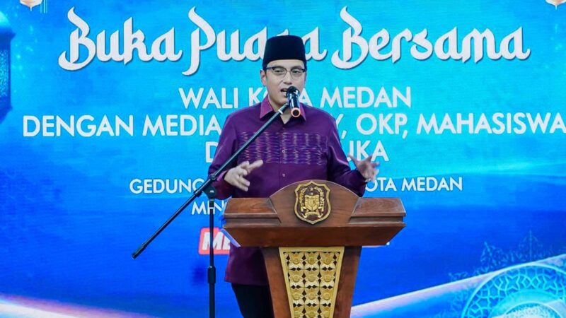 Buka Puasa Bersama Awak Media dan Ormas, Rico Waas Ajak Perkuat Persatuan dan Soliditas Kota Medan