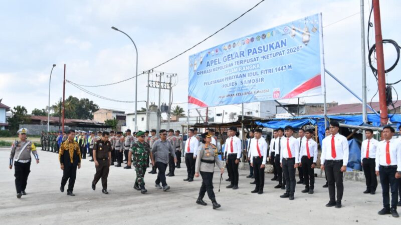 Apel Gelar Pasukan Operasi Ketupat Toba 2026 Polres Samosir Digelar di Tepi Danau Toba Berlangsung Aman.