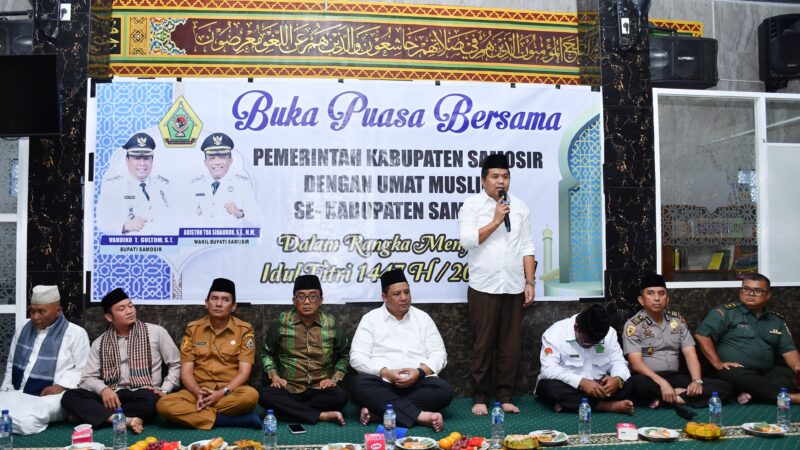 Bupati dan Wabup Samosir Buka Puasa Bersama Umat Muslim, Tekankan Kerukunan Antar umat Beragama.