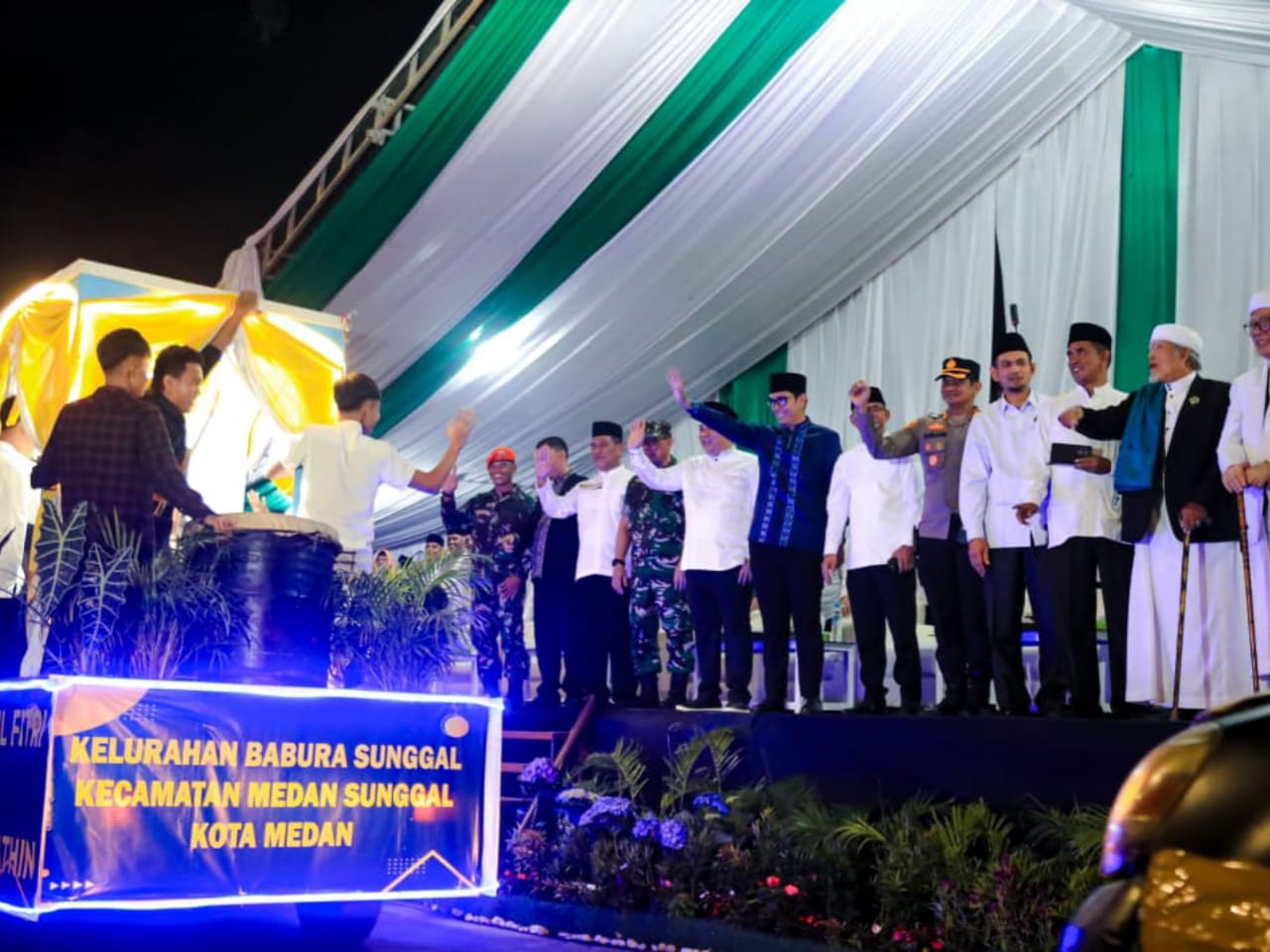 Malam Takbiran di Medan Semarak, Ribuan Warga Nikmati Pawai Mobil Hias; Rico Waas Ingatkan Pentingnya Hati yang Bersih