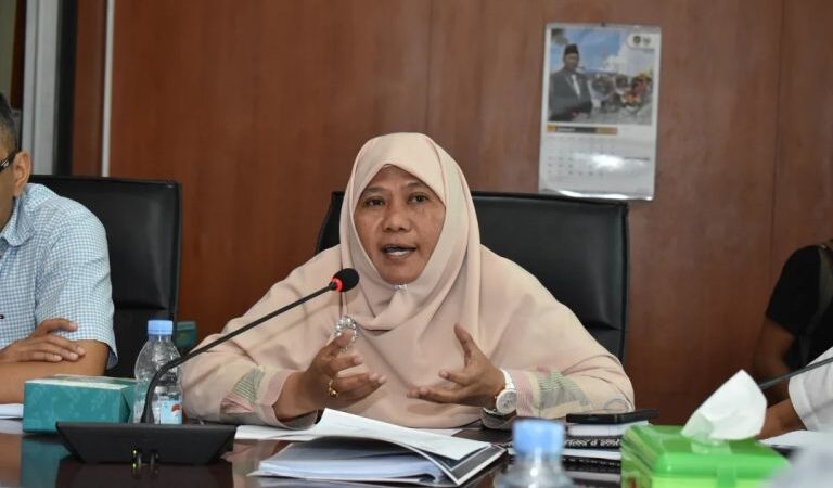 Sri Rezeki Ingatkan Direksi PUD Fokus Kejar PAD dan Tuntaskan Persoalan Lama