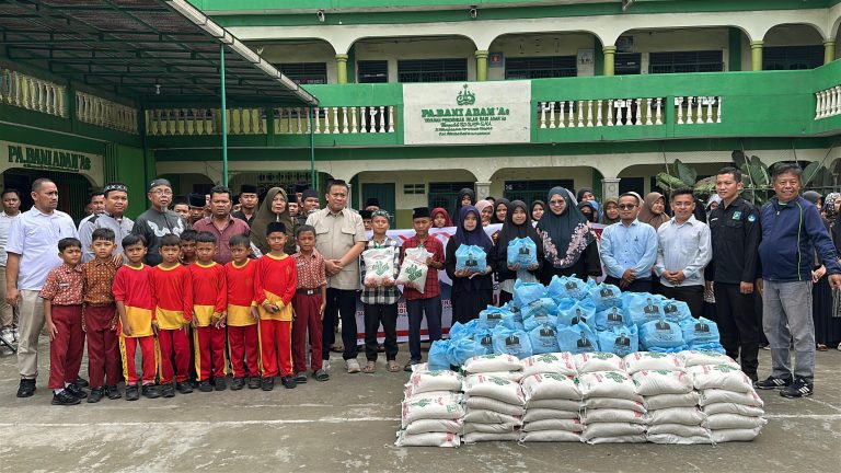 HUT ke-18 Gerindra, Zulkarnaen Berikan 200 Paket Sembako ke Panti Asuhan