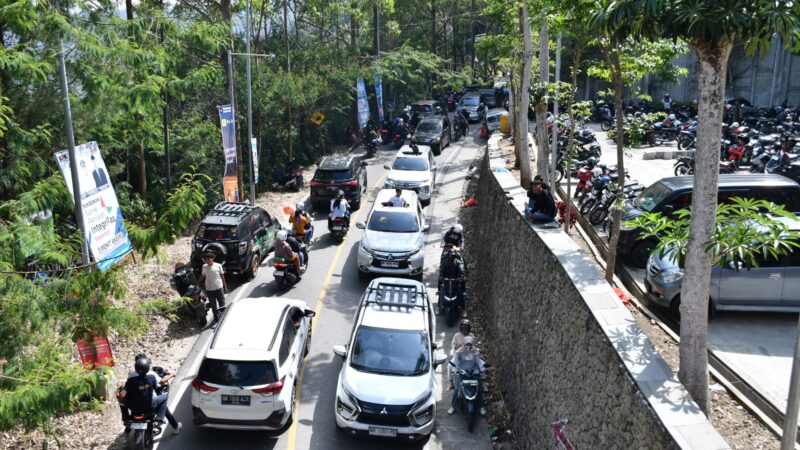 Retribusi Sektor Pariwisata Samosir Sumbang PAD Rp 2,26 Miliar Selama 12 Hari Libur.