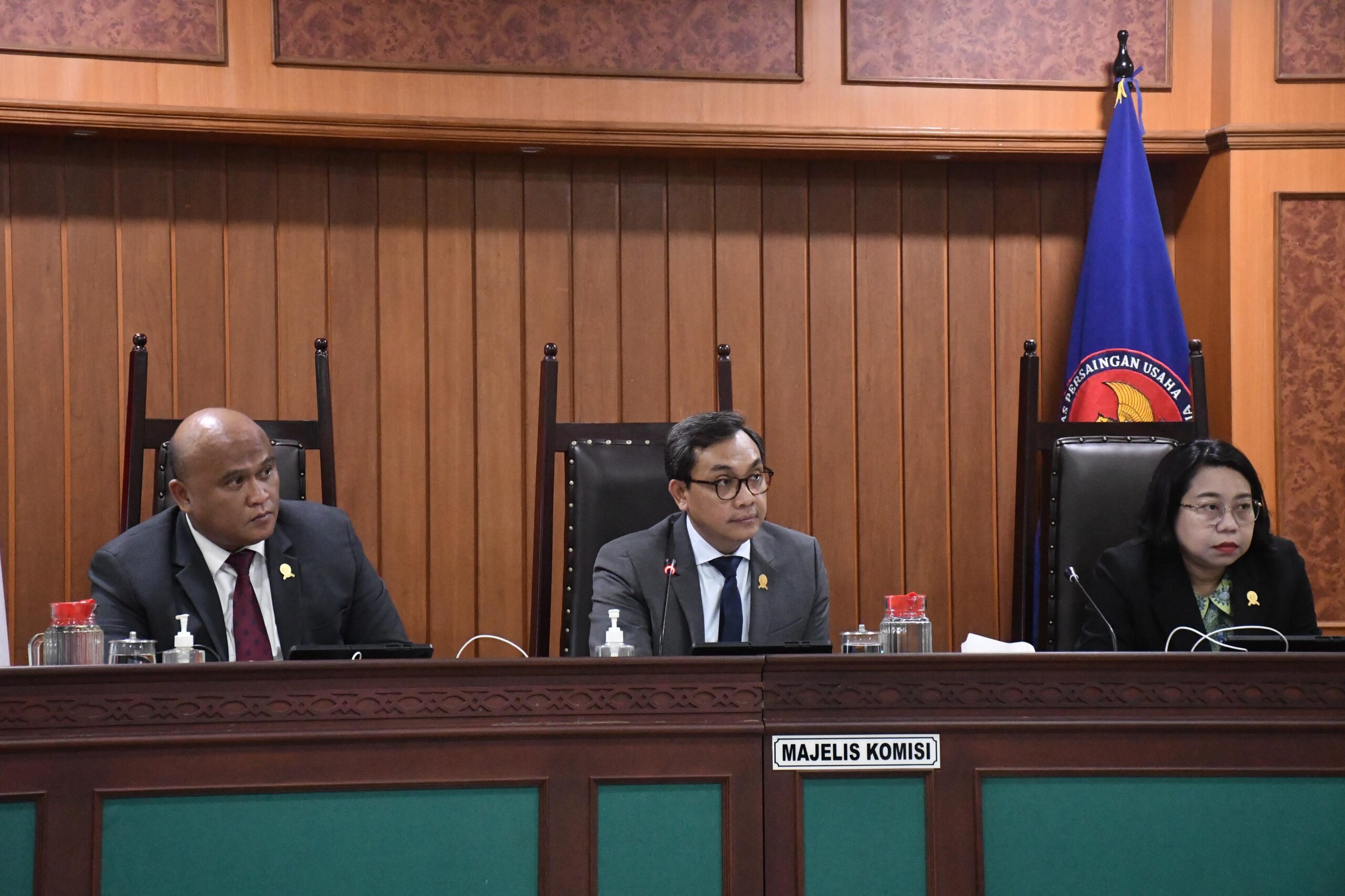 DOCOMO AKUI DUGAAN PELANGGARAN, KPPU LANJUTKAN KE PEMERIKSAAN CEPAT