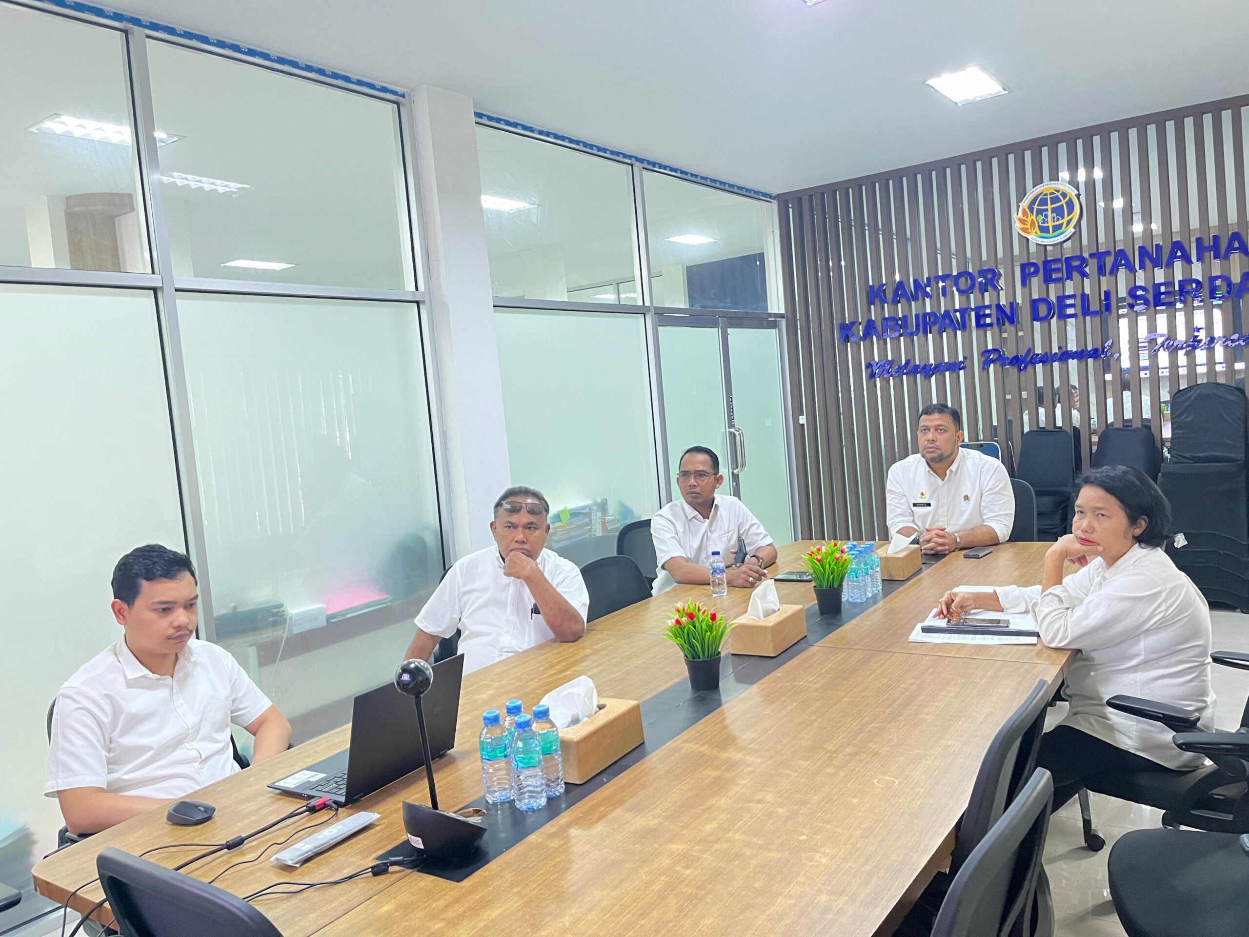 Kantor Pertanahan Deli Serdang Ikuti Rapat Daring Bahas Penataan Tanah