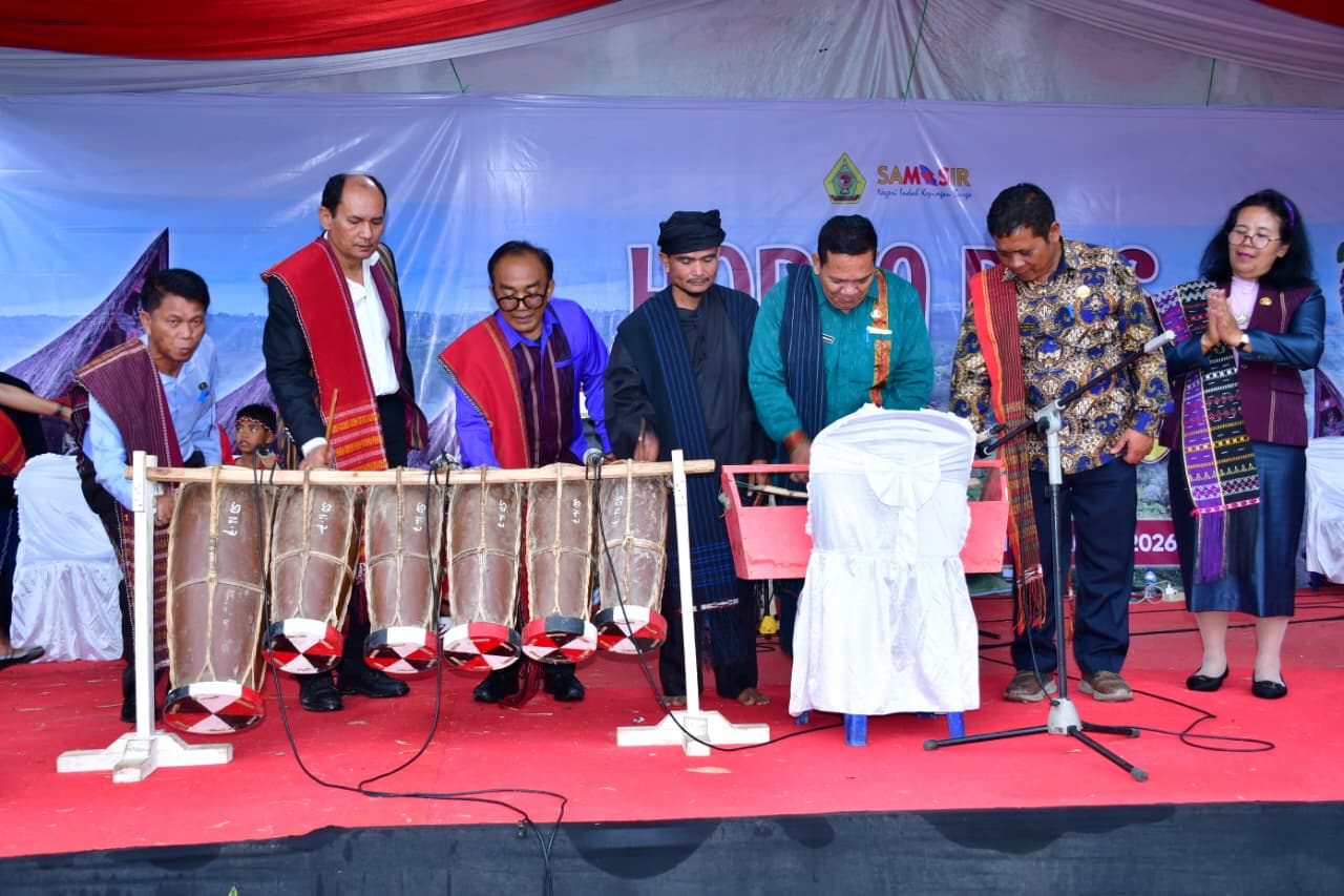 Even Perdana HSF Horja Bius Mangase Taon Digelar, Wabup Samosir: Budaya Tak Ternilai, Harus Dilestarikan.