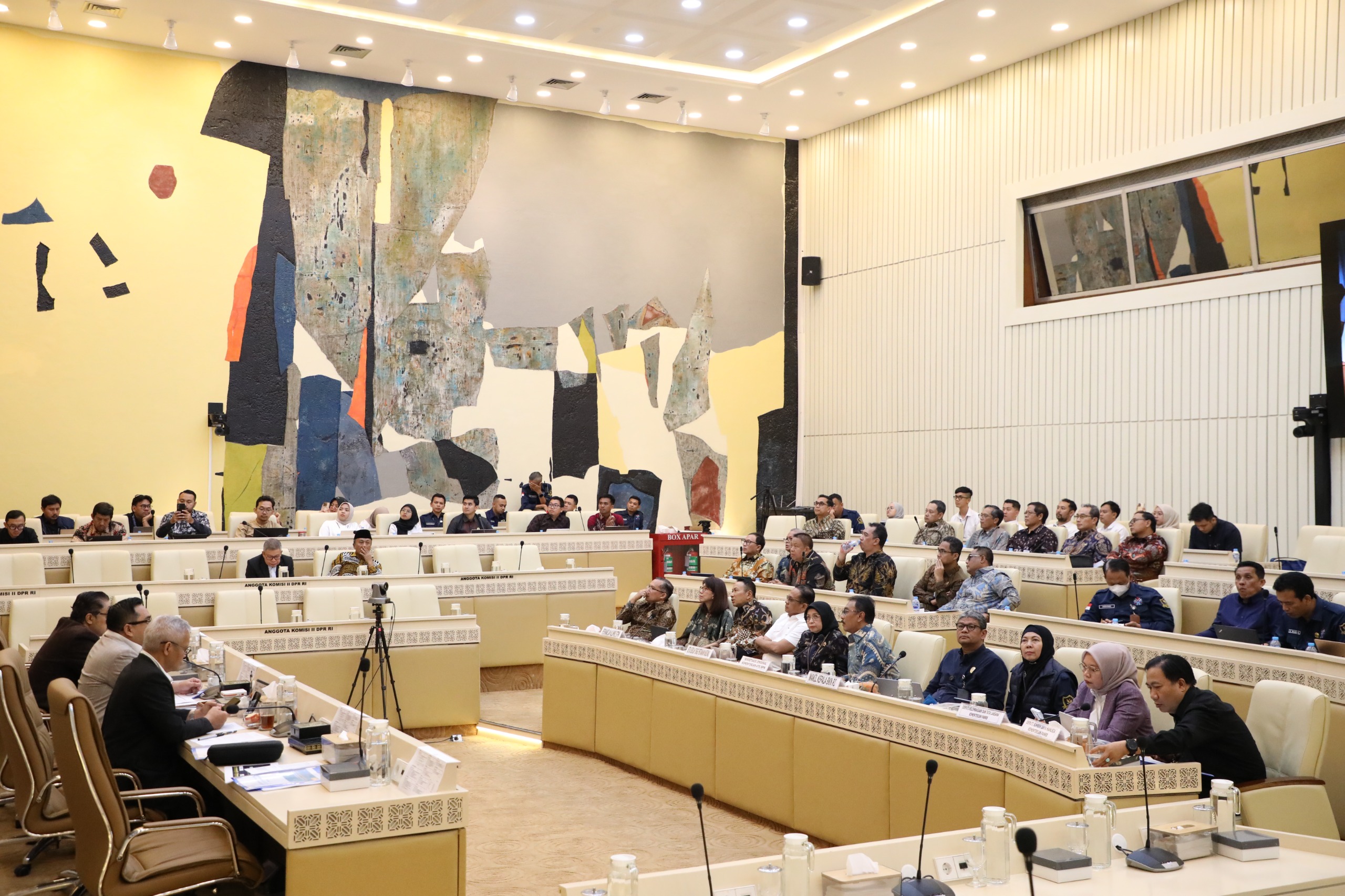 Siapkan Ketersediaan SDM yang Berintegritas, Sekjen ATR/BPN Minta Dukungan Komisi II DPR RI dalam Transformasi STPN