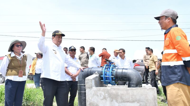 Bupati Samosir Tinjau Pembangunan Pompa Air Tenaga Surya Bantuan Kedubes Inggris, Akan Airi 80 Hektare Persawahan.