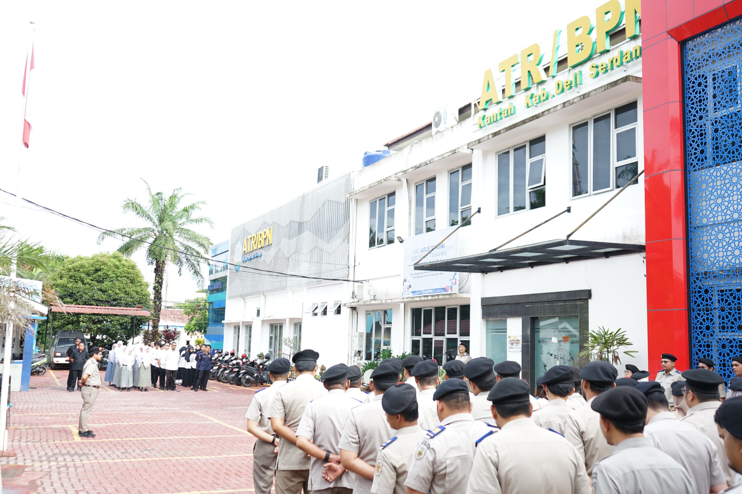 Awali Pekan dengan Semangat Baru, Kantah Deli Serdang Gelar Apel Pagi