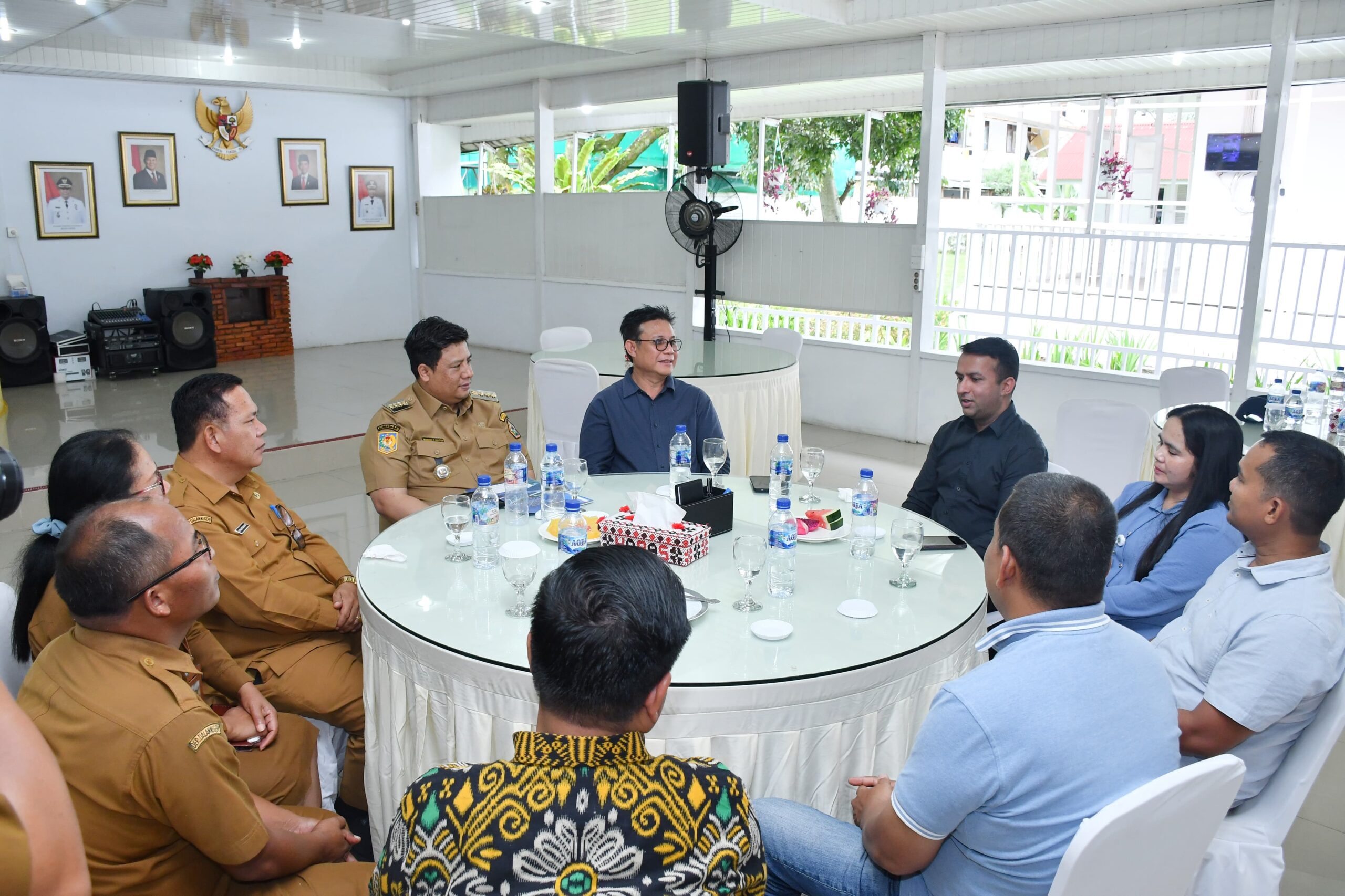 Bupati Samosir Terima Kunjungan Oxford Policy Managemen Inggris, Perkuat Komitmen Pembangunan Pertanian Berbasis Energi Rendah Karbon.