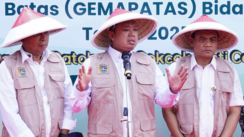 Pasang Patok, Cara Sederhana Cegah Sengketa Tanah dengan Tetangga