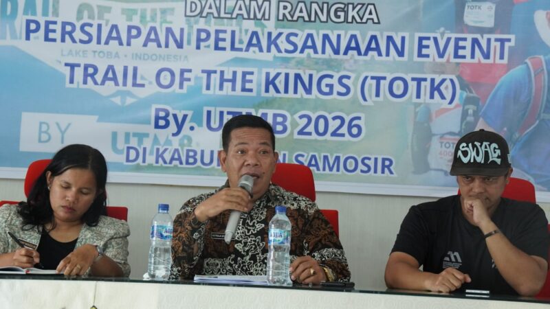 Ajang lari lintas alam internasional Trail of The Kings by UTMB 2026 kembali menghebohkan kawasan Danau Toba, Kabupaten Samosi.