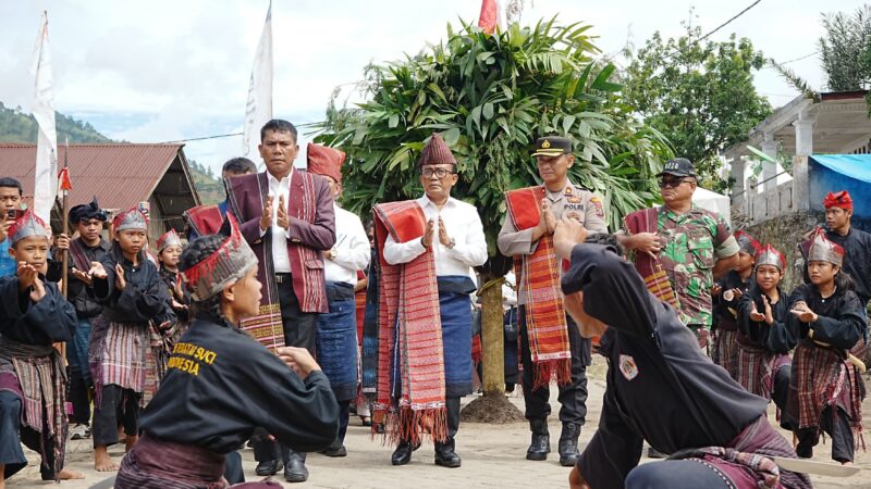 EVENT BUDAYA HORJA BIUS “PASAHAT HORBO LAE-LAE TU DOLOK PUSUK BUHIT”, MERAWAT TRADISI LELUHUR DAN WUJUD SYUKUR KEPADA SANG PENCIPTA.