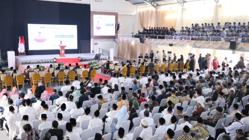 Bicara dalam International Conference on Pesantren 2026, Menteri Nusron Ajak Masyarakat Sertipikatkan Tanah Wakaf untuk Lindungi Aset Umat