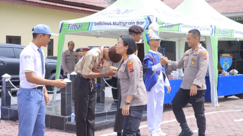 Lomba PBB Tingkat SMA/SMK Meriahkan Penyambutan Hari Bhayangkara ke-80 di Polres Samosir