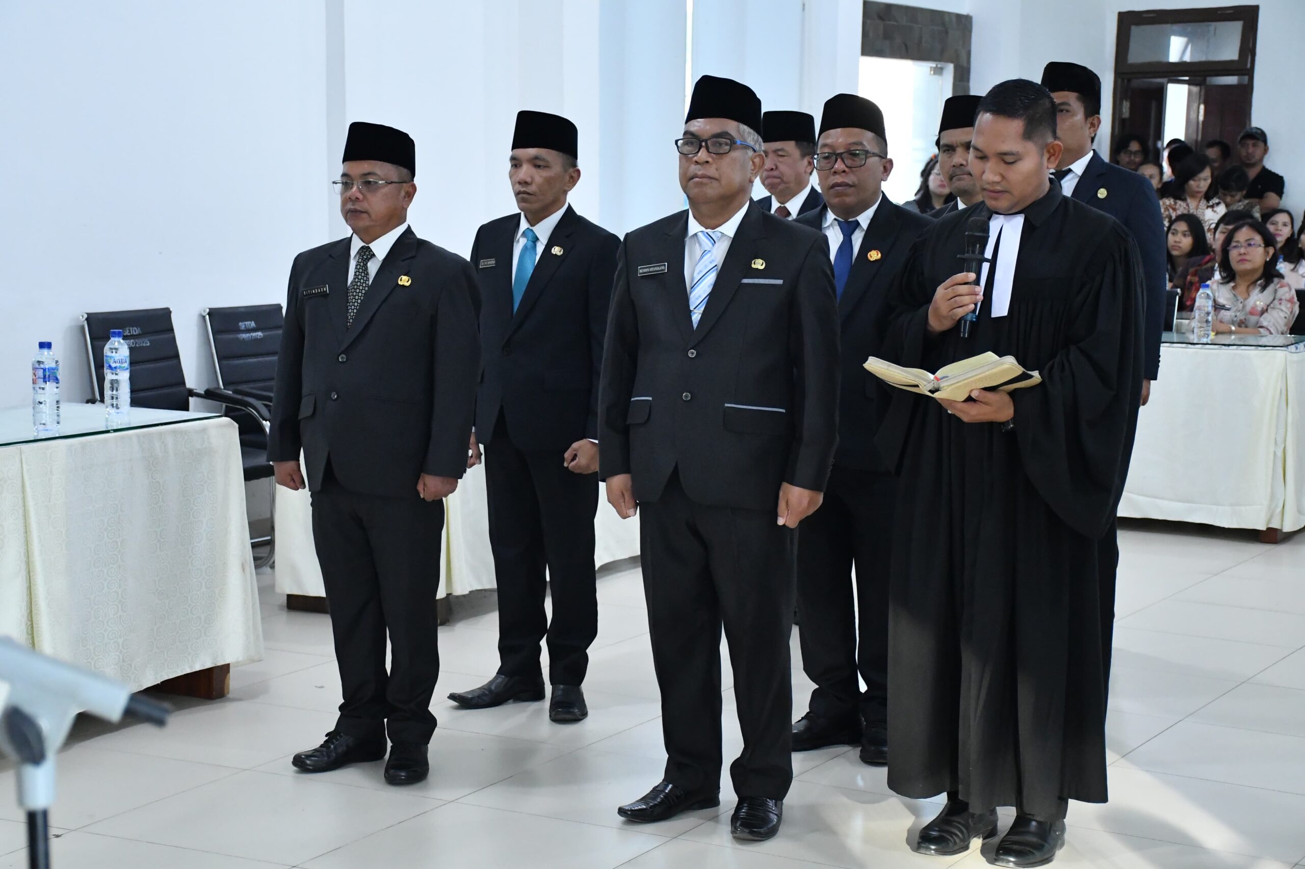 Wakil Bupati Samosir Lantik 9 Pejabat Tinggi Pratama, Tekankan Sinergi, Integritas, dan Prestasi.