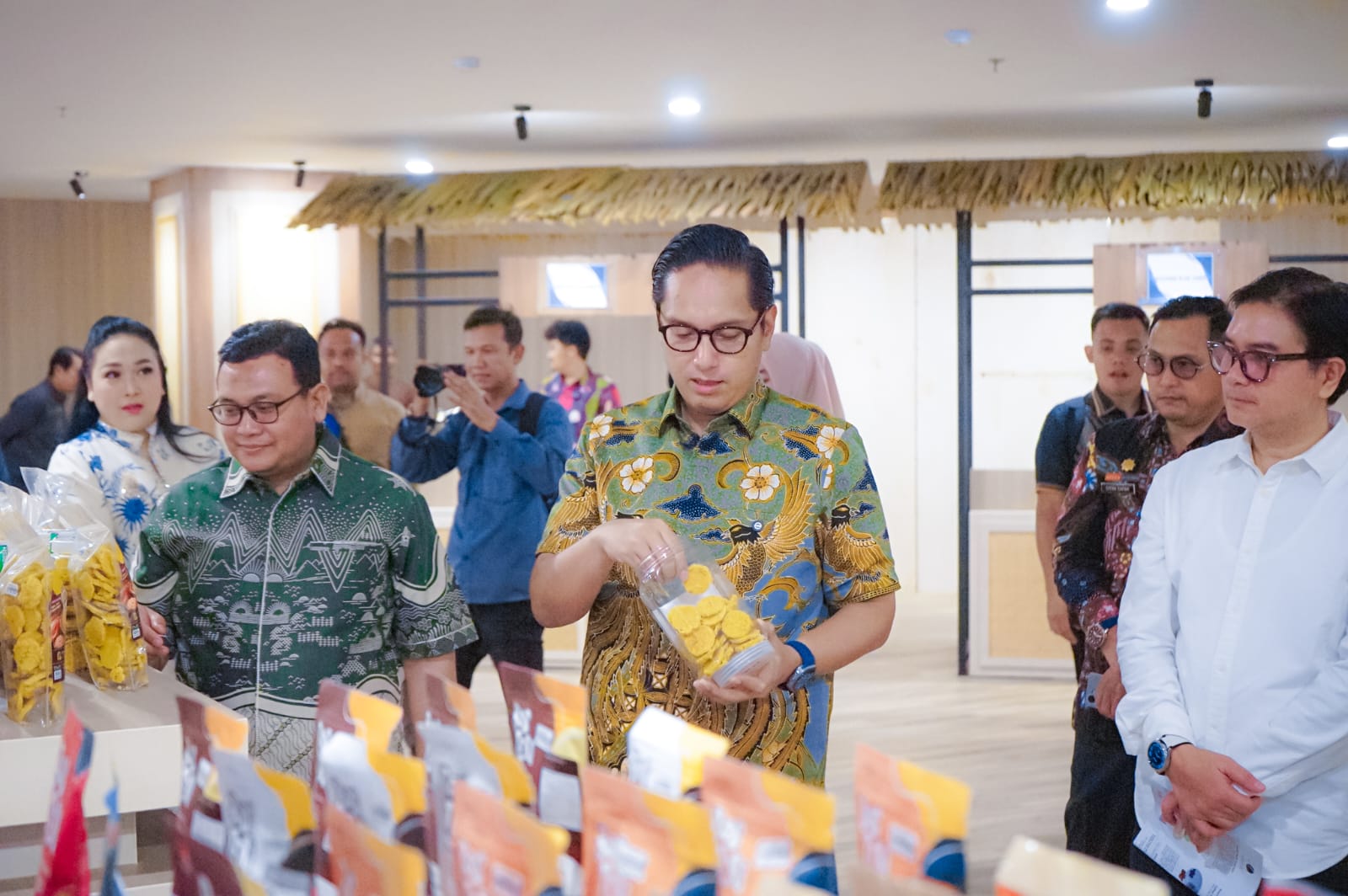 Tak Kalah Saing, Wali Kota Medan Optimis Galeri Dekranasda Jadi Ekosistem Baru UMKM Unggulan Medan