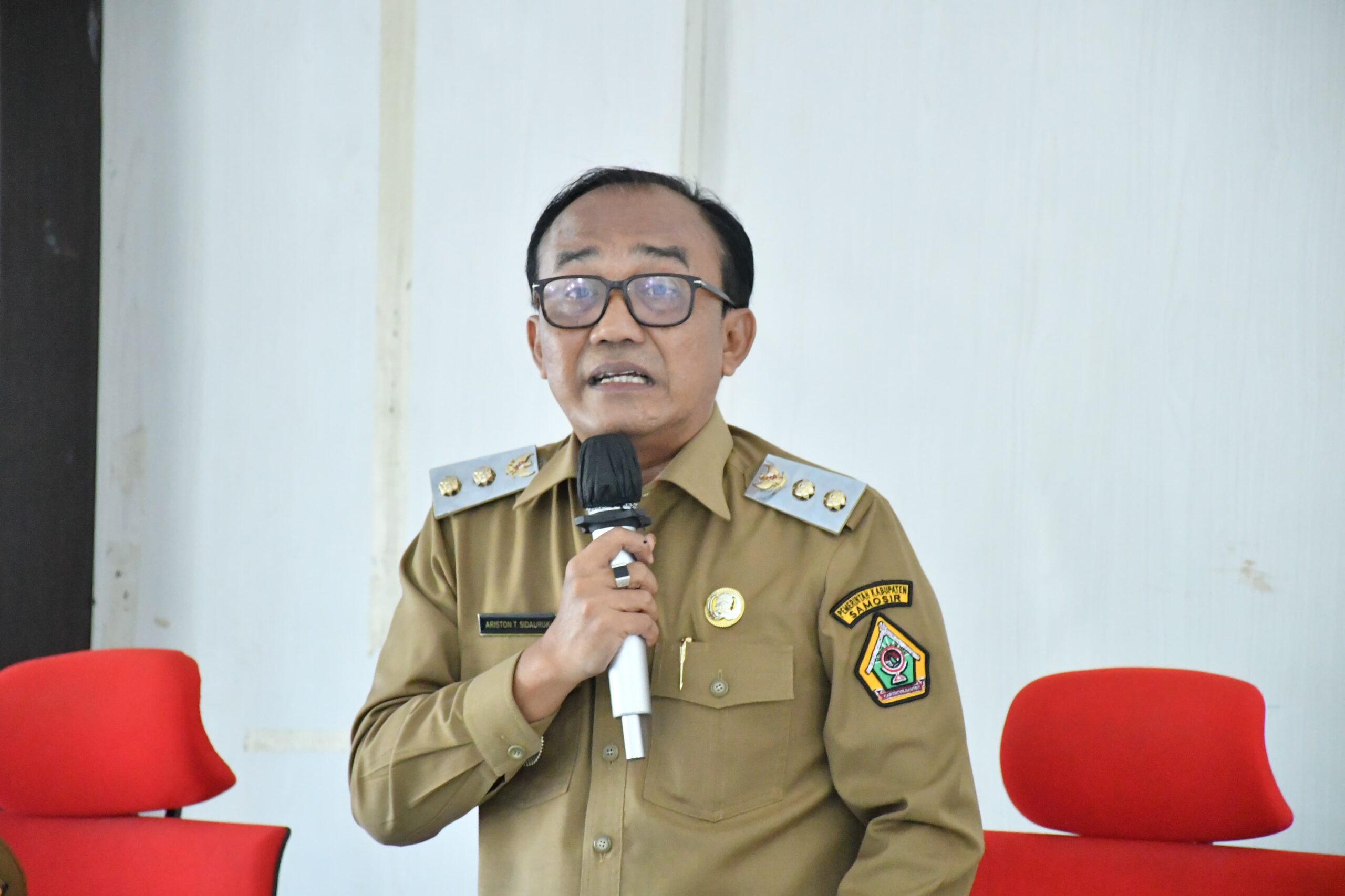 Pemkab Samosir Perkuat Strategi Percepatan Pemeriksaan Kesehatan Gratis (PKG).