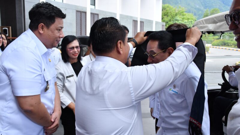 Pembangunan Cathlab RSUD Hadrianus Sinaga Dimulai, Wamenkes RI dan Bupati Samosir Letakkan Batu Pertama
