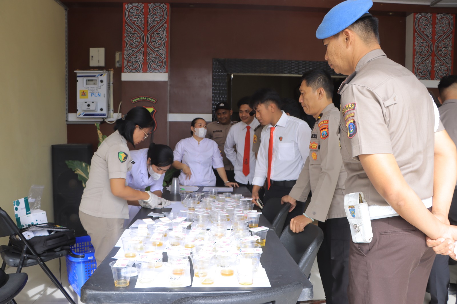 Keseriusan Kapolres Samosir Jauhkan Narkoba dari Internal, Seluruh Personel Jalani Tes Urine dan Hasilnya Negatif